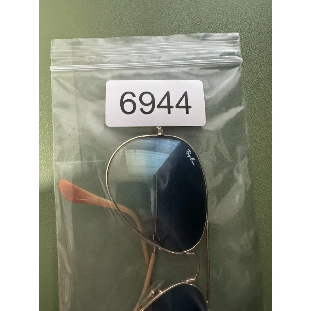 Ray Ban Aviator RB3025 Gold Frame Blue Lenses 58[]14 With Case *Flaws*